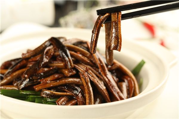 女人吃黄鳝有什么好处，黄鳝的功效与作用